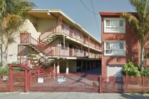 42 Units Apartment Refi -Oakland CA. $2,700,000